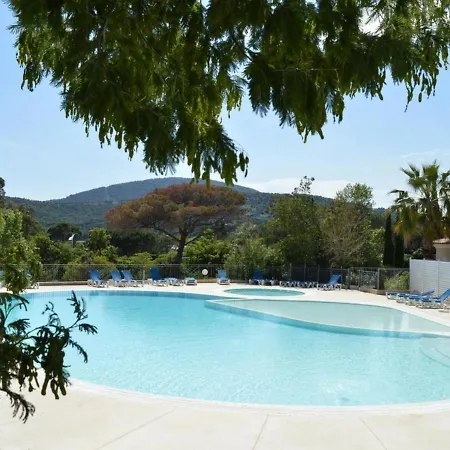 Apartament 3 Pieces Avec Terrasse, Piscine, Parking Et Navette A - Fr-1-226-189 Sainte-Maxime