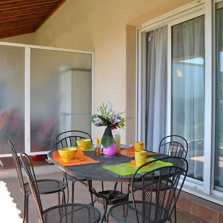 3 Pieces Avec Terrasse, Piscine, Parking Et Navette A - Fr-1-226-189