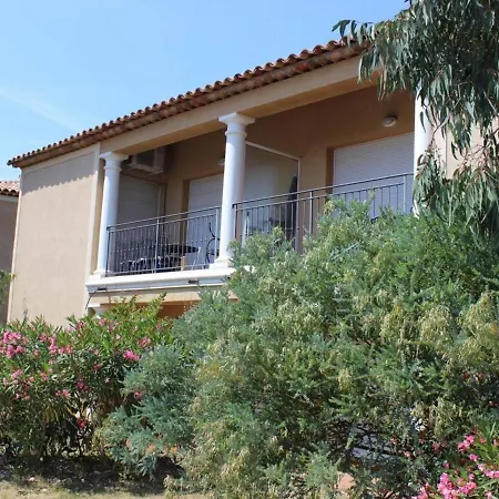 3 Pieces Avec Terrasse, Piscine, Parking Et Navette A - Fr-1-226-189 *